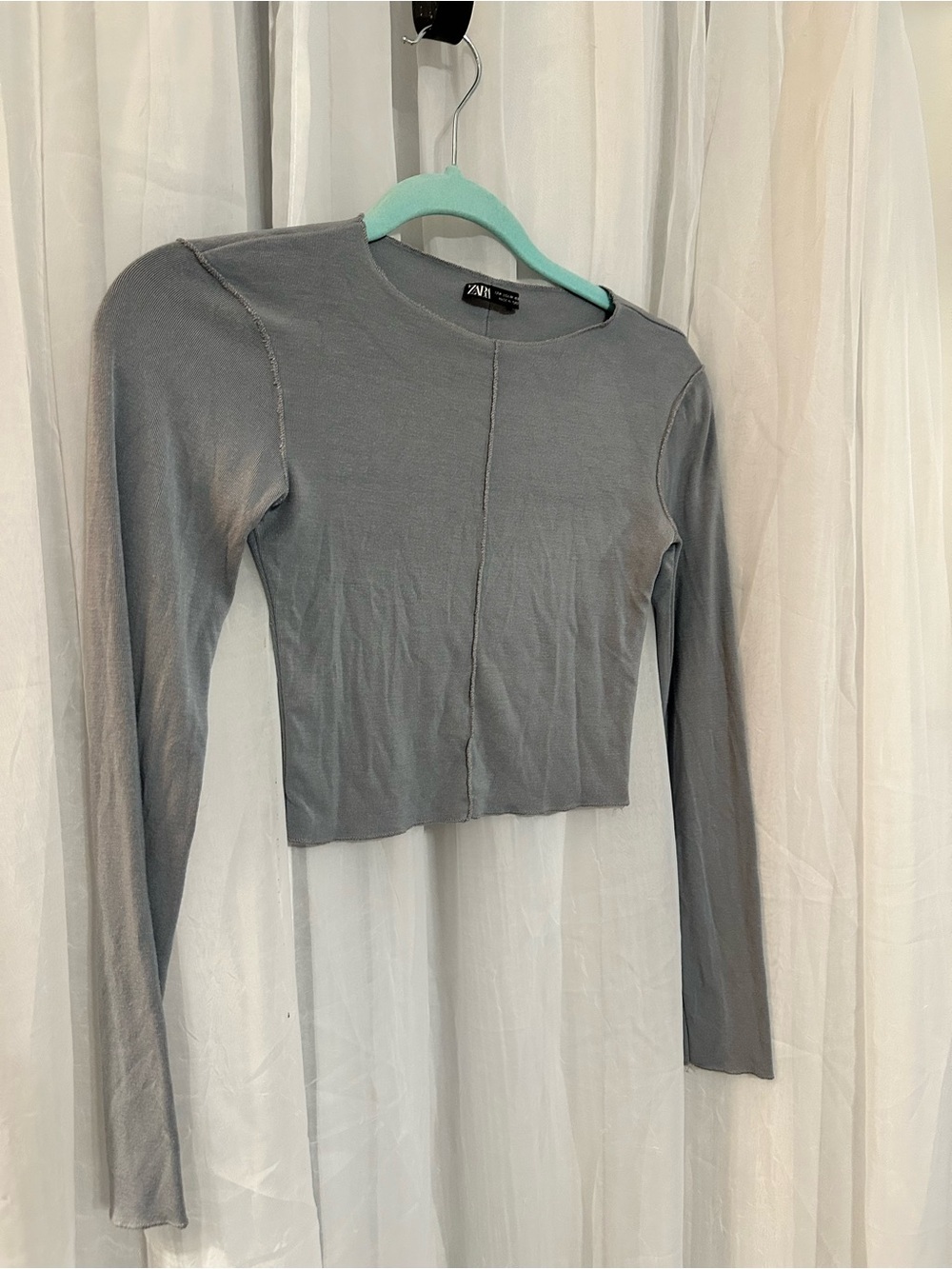 Zara Blue Long-Sleeve Cropped Seam Top